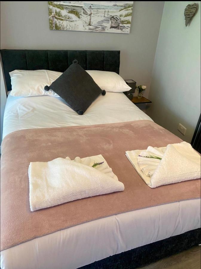 Poppy'S Place Llandudno Junction Extérieur photo