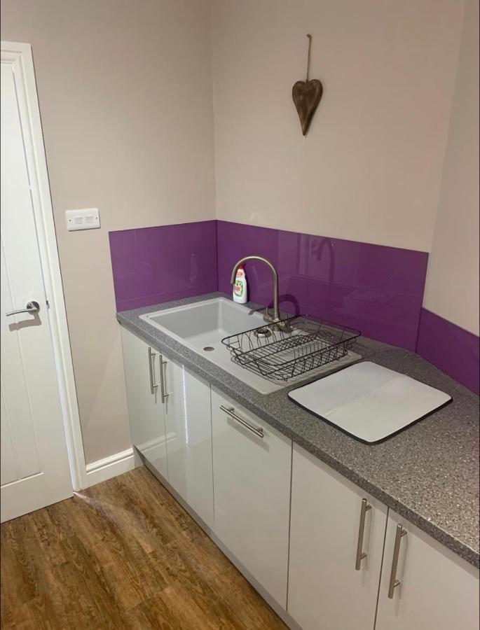 Poppy'S Place Llandudno Junction Extérieur photo